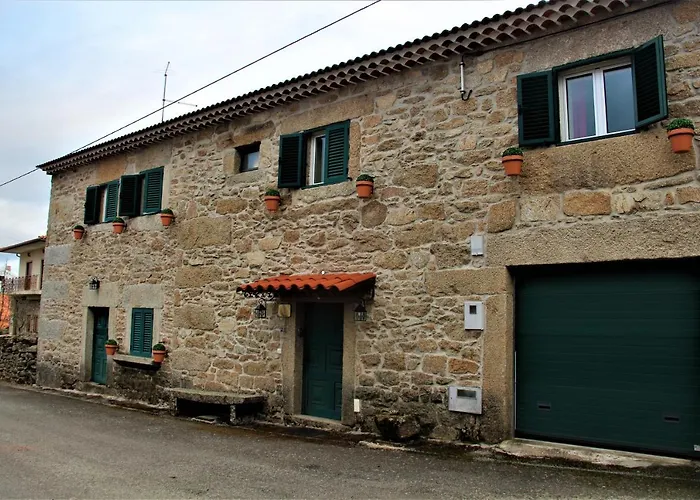 Casa De Macaneira Holiday home Miranda do Douro